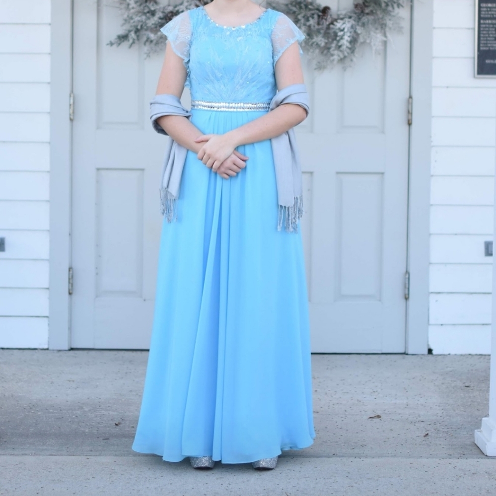 Ice blue wedding dress size 10 Azazie